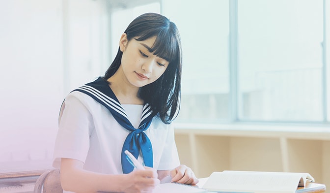 応援ノートを通じて全国の女子高校生に生理痛は我慢しないでを伝えたい