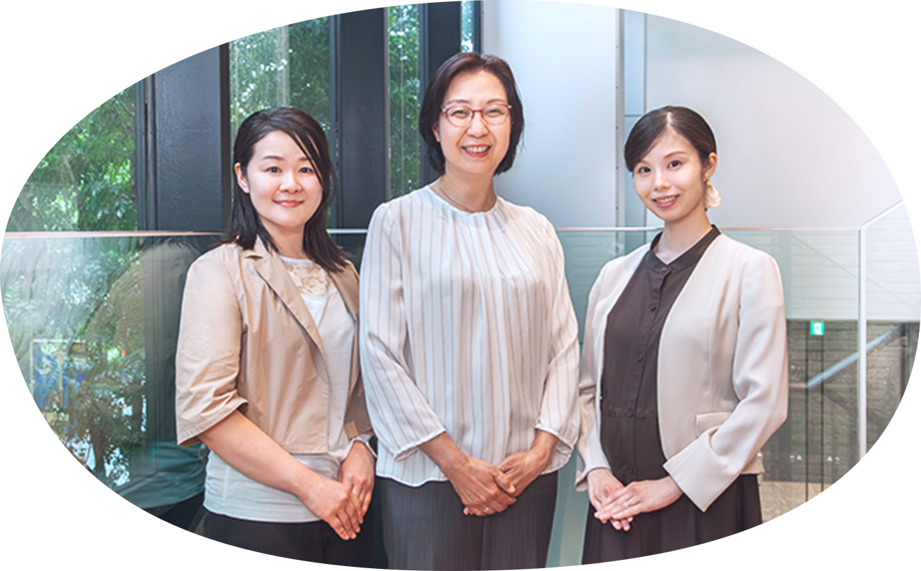 社員インタビュー集合写真